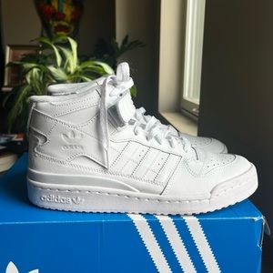 adidas Forum Mid in all white